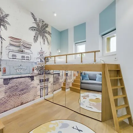 Baltica With Parking & Patio In By Renters *